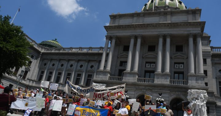 PRESS RELEASE: 100+ Transit Riders & Workers Kick-off Transit for All PA! Platform in Harrisburg