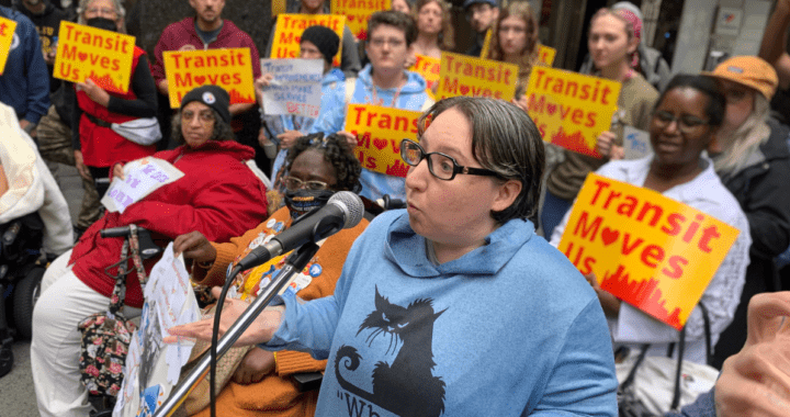 Riders Rally to Stop Cuts, Call for Improvements!